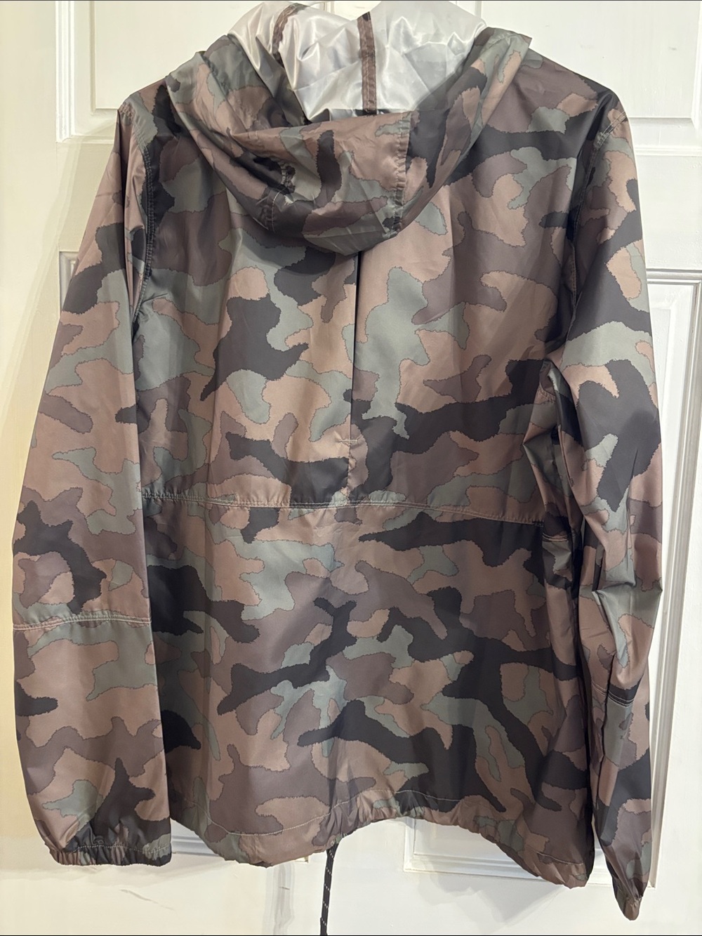 Columbia women’s Camo Hooded Rain Jacket - Green/Brown/Black - Picture 6 of 7